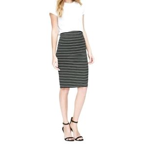 NWT Women's Ann Taylor Loft Black White Striped Pencil Skirt Size XS